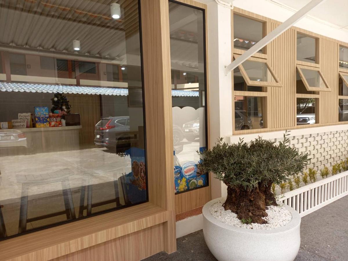 Sataya Apartment Maha Sarakham Eksteriør bilde